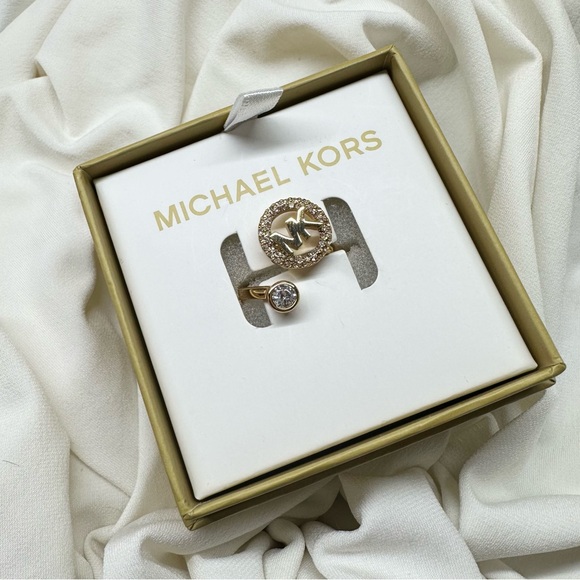 Gorgeous Michael Kors designer statement ring - Picture 1 of 5
